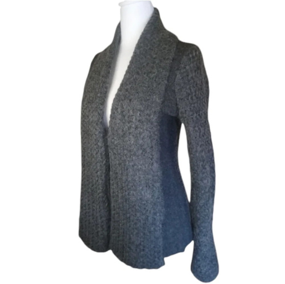 Unbranded Made in Italy Wool Mohair Open Knit Single Button Attached Scarf Large - Picture 2 of 7